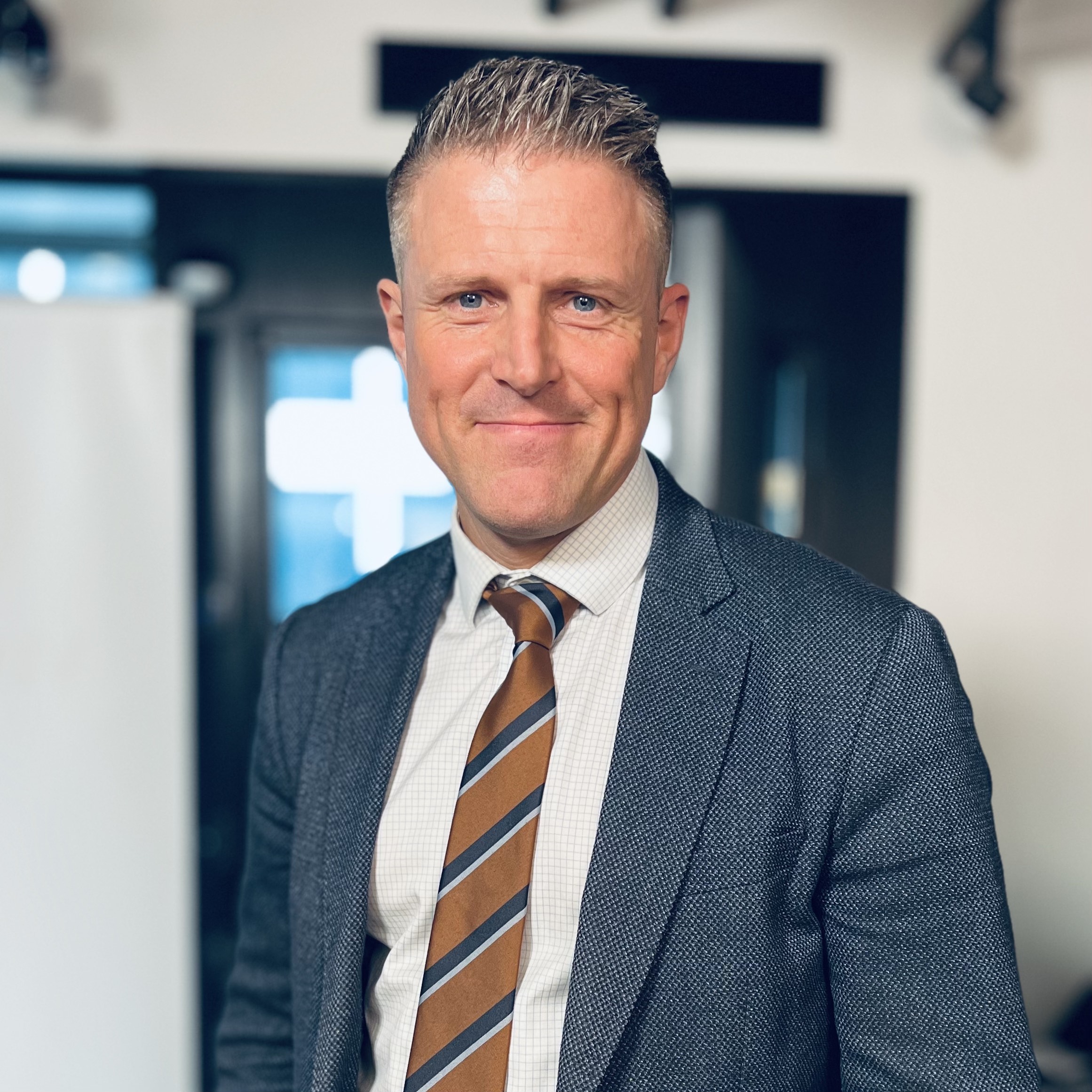 Fredrik Westerstad, Weemedia